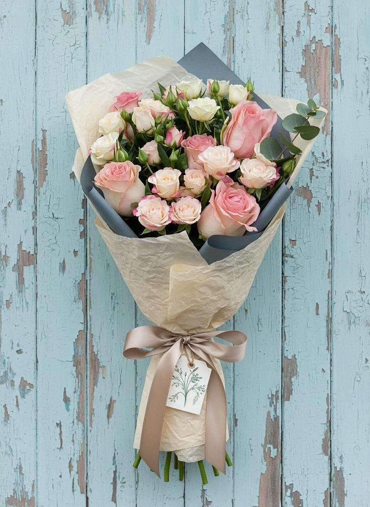 Букет цветов из: Розы в Волгограде