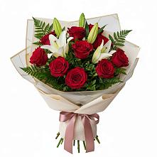 Букет цветов из:  Лилии и Розы в Волгограде