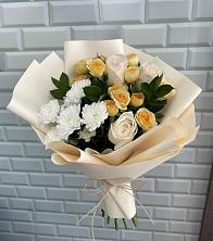 Букет цветочный вальс в Волгограде Букет цветов из:  Розы и Хризантемы в Волгограде