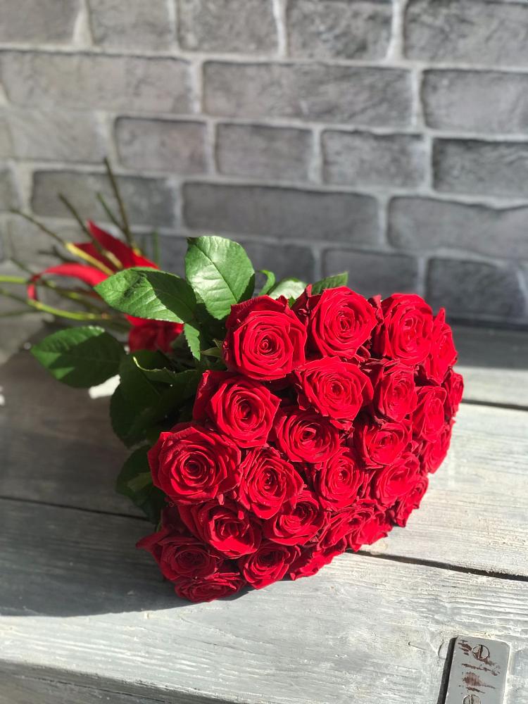 Букет Красные розы Фридом в Волгограде