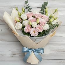 Букет шампанское в Волгограде Букет цветов из:  Лизиантусы в Волгограде