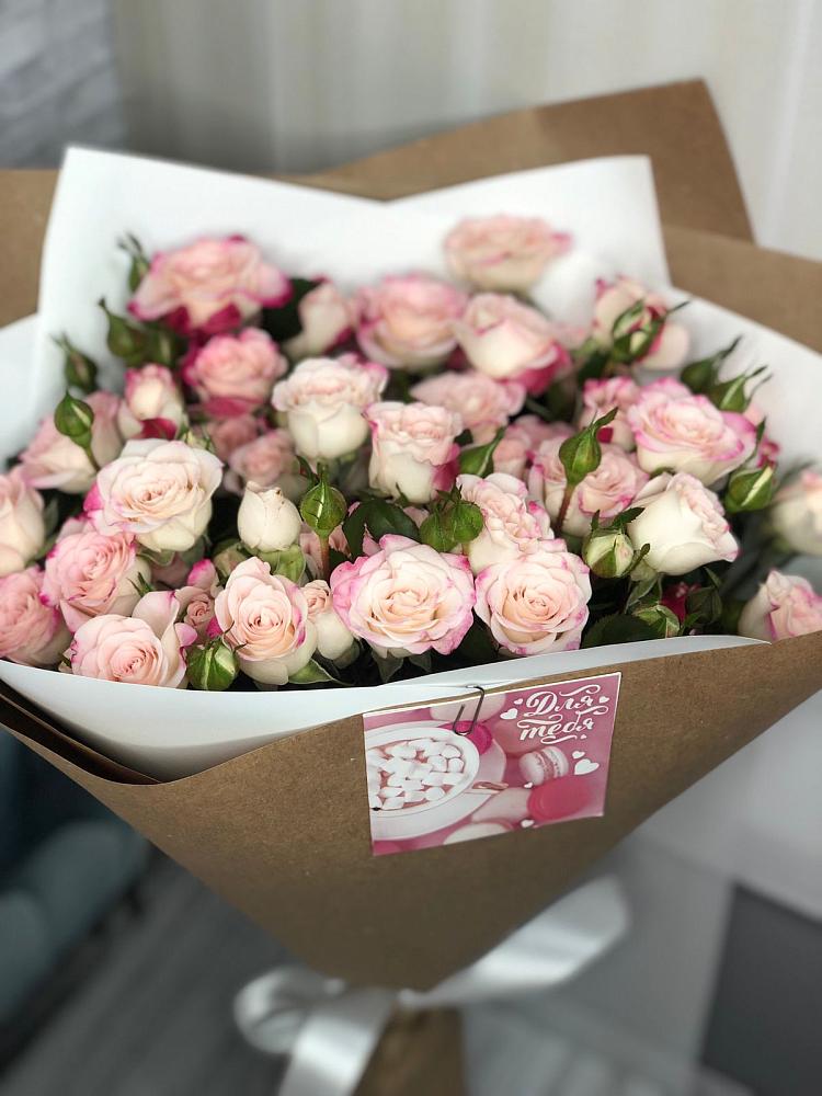 Букет теплый ветер в Волгограде Букет цветов из: Розы в Волгограде