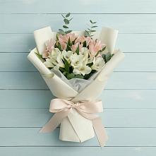 Букет Утренний поцелуй в Волгограде Букет цветов из:  Альстромерии в Волгограде