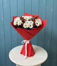 Букет ягоды на снегу в Волгограде Букет цветов из:  Хризантемы в Волгограде