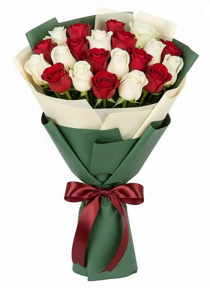 Микс из красных и белых роз в Волгограде Букет Микс из красных и белых роз в Волгограде
