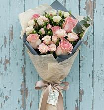 Букет цветов из:  Розы #REPLACE_PRED# Волгограде