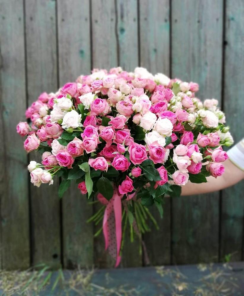 Розовые кустовые розы Натали и Лав Лидия в Волгограде Букет Розовые кустовые розы Натали и Лав Лидия в Волгограде
