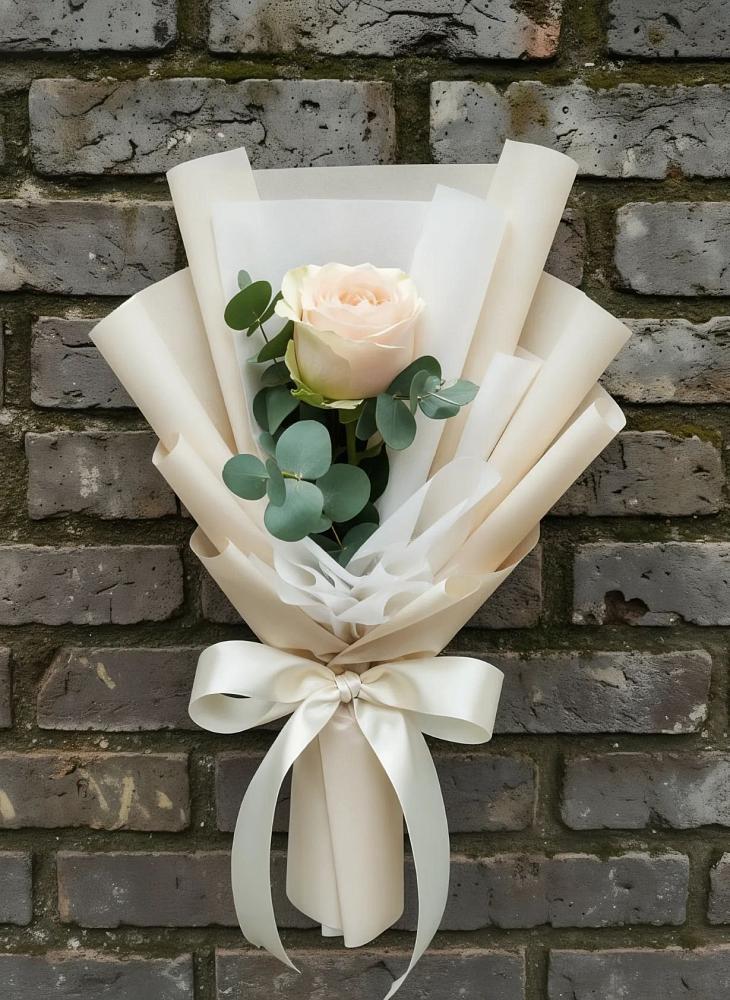 Букет Королевская звезда в Волгограде Букет цветов из: Розы в Волгограде